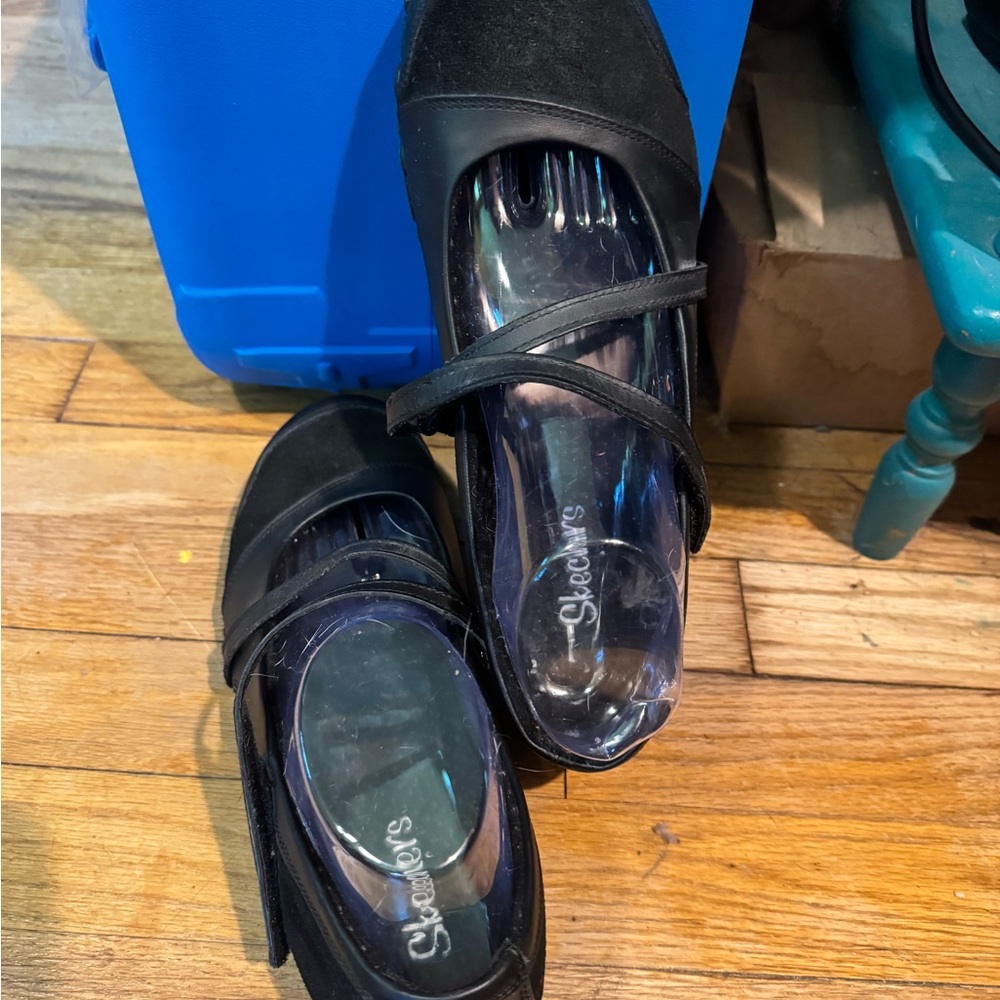 EUC Skechers Black Mary Jane Flats - W10 Leather Suede Upper